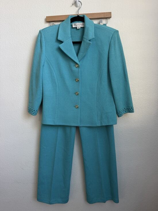 St. John Collection Jackets & Blazers - St. John Size 4 Knit 2pc Pant Suit Set Turquoise blue Jacket and Trousers